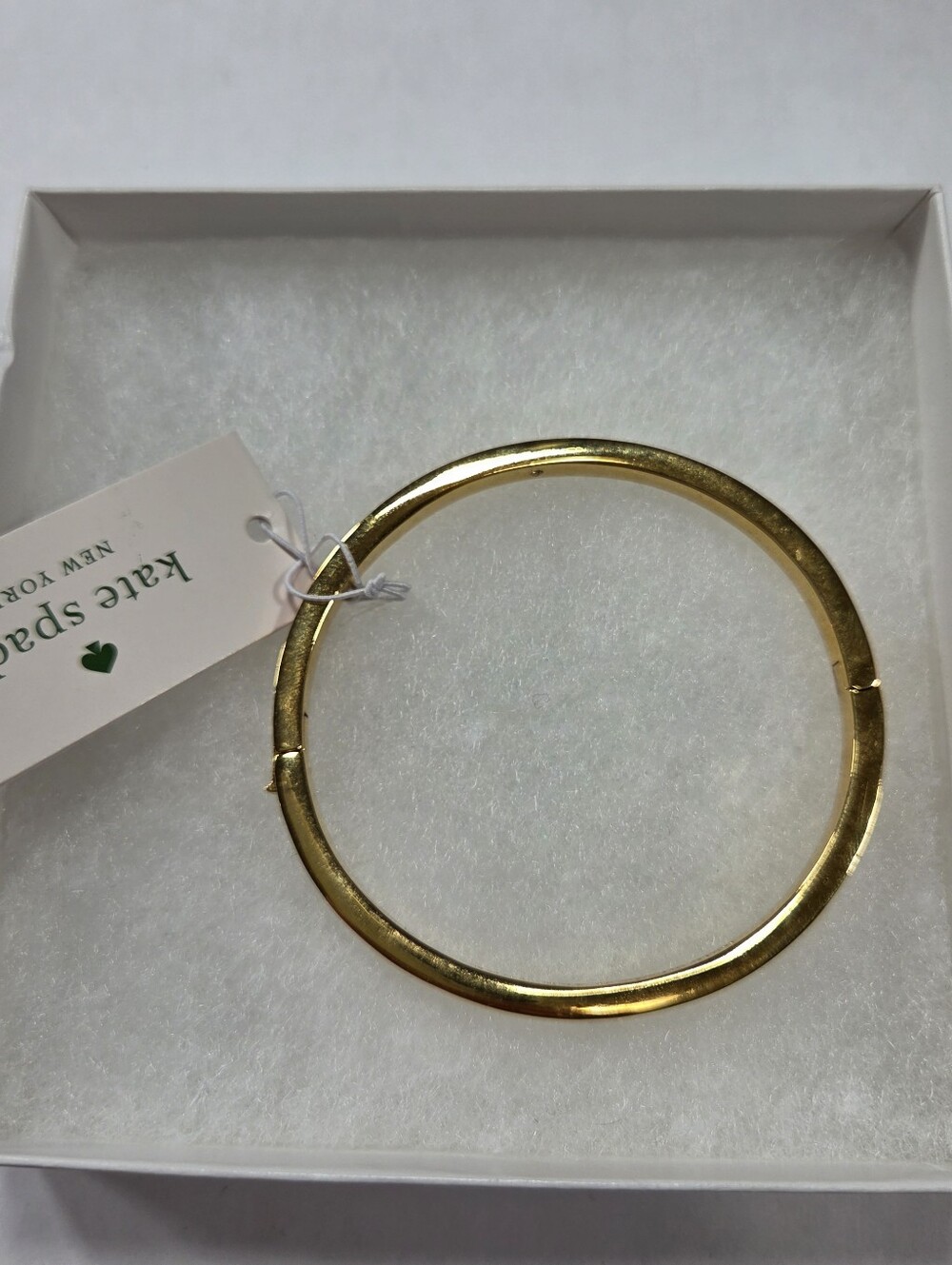 Kate Spade Chalk Pink Spot The Spade Enamel Hinged Bangle - Picture 4 of 11
